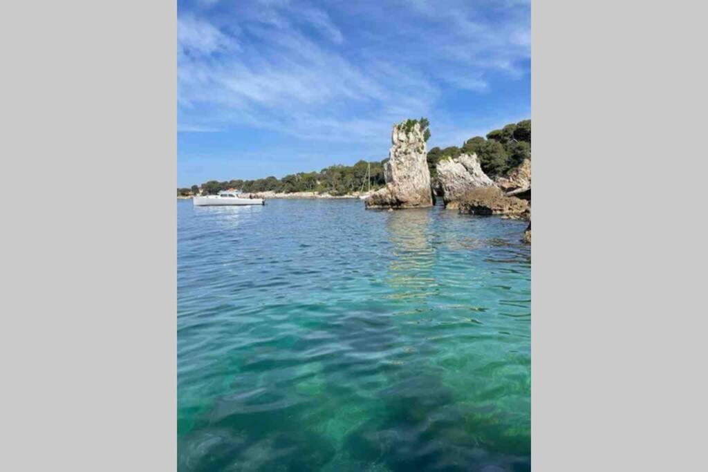 Appartement Piscine Terasse Gym Sauna Balneo Sainte-Maxime Exteriér fotografie
