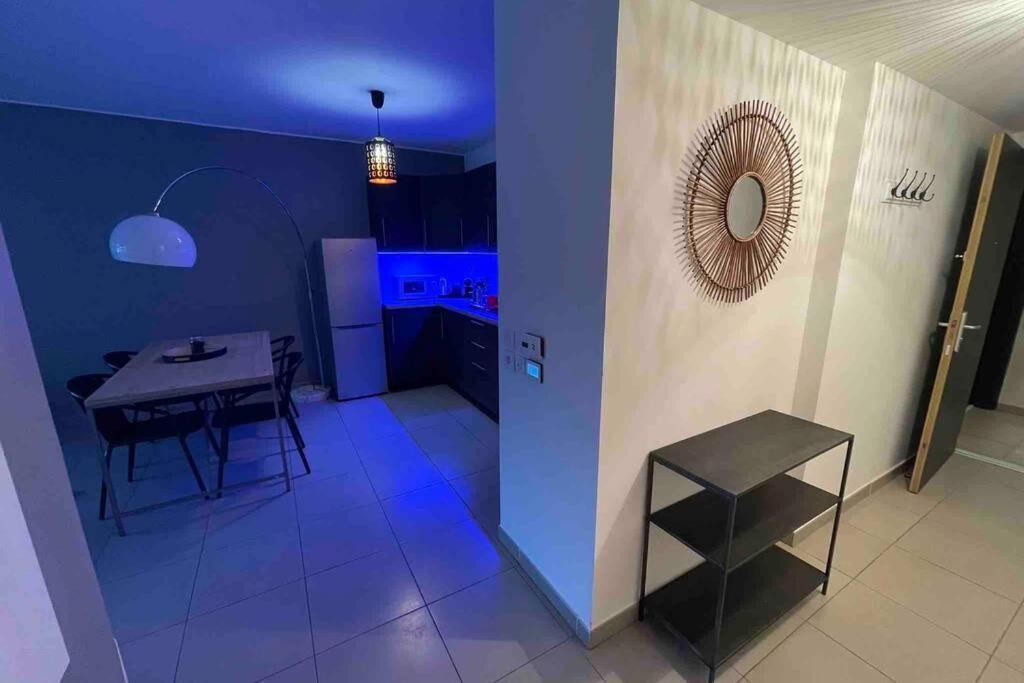 Appartement Piscine Terasse Gym Sauna Balneo Sainte-Maxime Exteriér fotografie