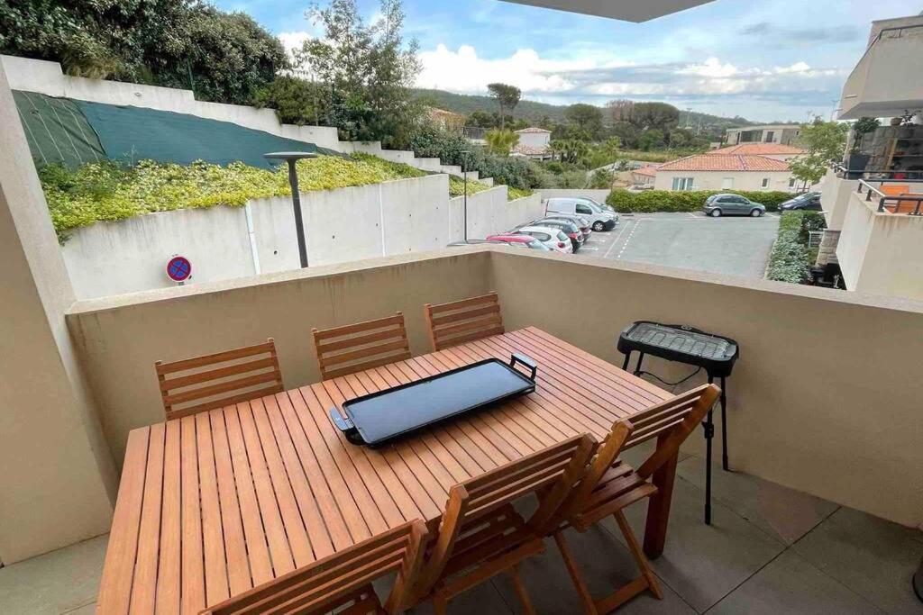 Appartement Piscine Terasse Gym Sauna Balneo Sainte-Maxime Exteriér fotografie